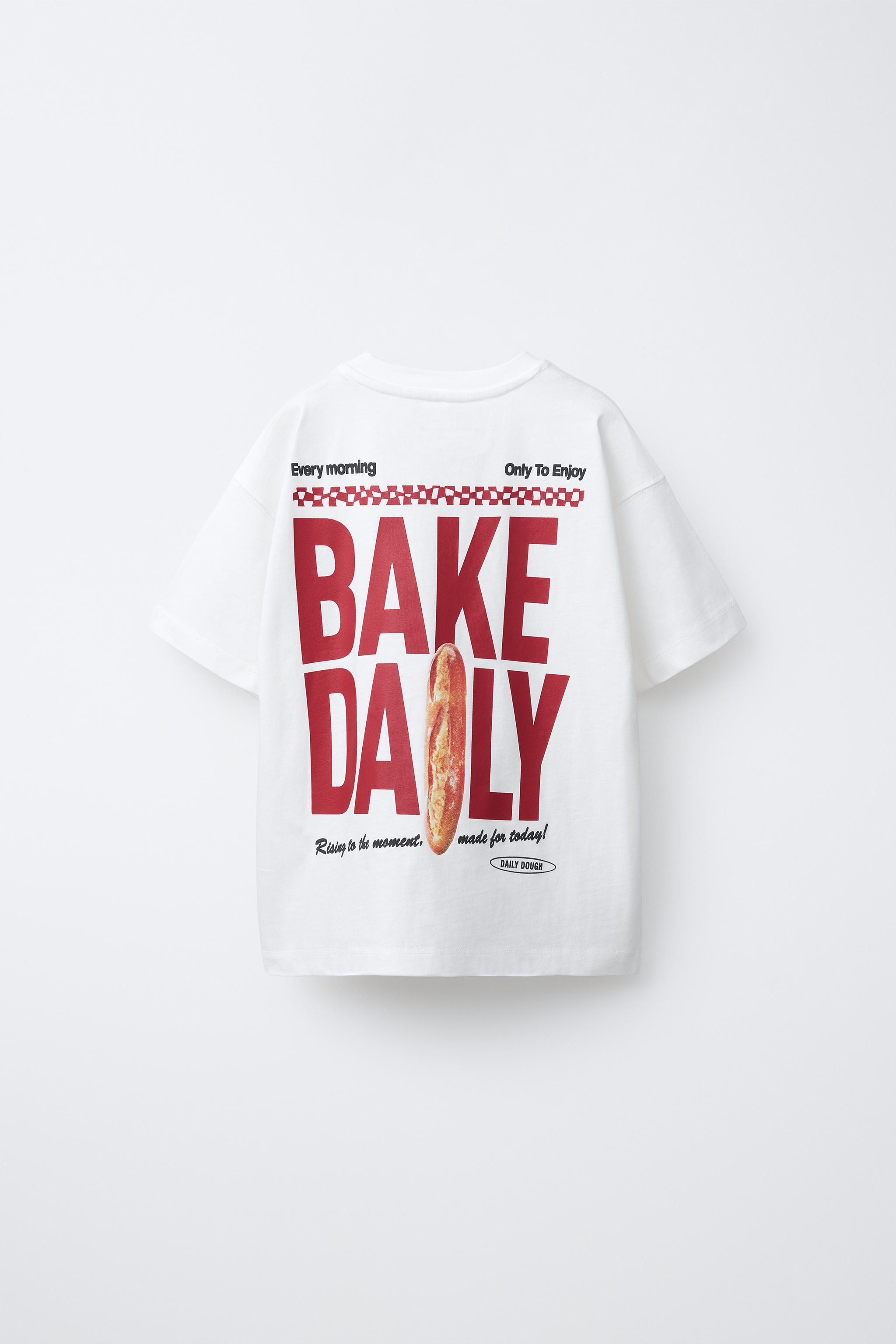 BREAD STICK PRINT T-SHIRT
